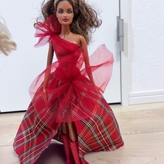 お人形2体セット ドレス付きの画像