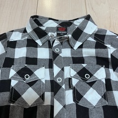 ミッキー刺繍付きチェックシャツとパンツセット •サイズ: 130cmの画像