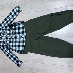 ミッキー刺繍付きチェックシャツとパンツセット •サイズ: 130cmの画像