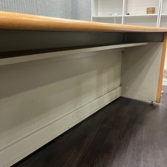 カウンターテーブルの画像