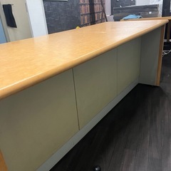 カウンターテーブルの画像