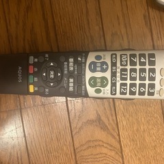 SHARP AQUOS 液晶カラーテレビ　2011年製 の画像