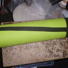 メーカー不明　ヨガマット　幅62㎝くらいの画像