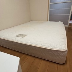 【クイーンサイズ】マットレスの画像