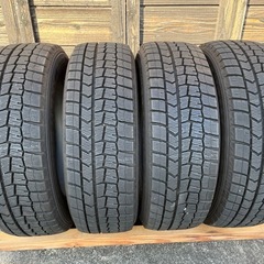 スタッドレスタイヤ4本185/65R15の画像