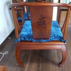 中華風椅子　2脚の画像