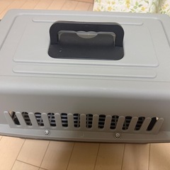 ペットキャリーの画像