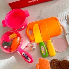 おままごとセット 食材と調理器具の画像