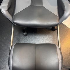 ゲーミング（ワーキング？）チェアの画像