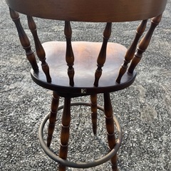 キツツキマーク　回転カウンターチェアの画像