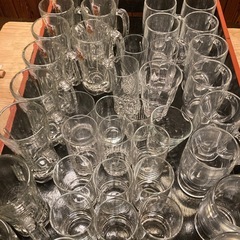 グラス　
ジョッキの画像