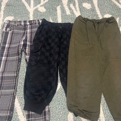 11/21まで　100センチ　トレーナーパンツセットの画像