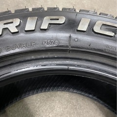 GRIPMAX ICE X スタッドレスタイヤ 4本セット
の画像