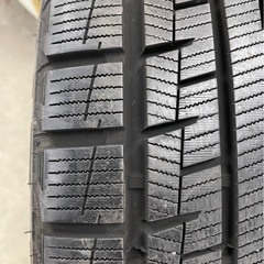 GRIPMAX ICE X スタッドレスタイヤ 4本セット
の画像