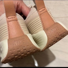 NIKE ナイキ プロミナ シューズ WFV6343 200PRLWHT/MRSGL 23.5-24cmの画像