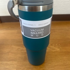 ステンレスタンブラー　890ml　緑　グリーン　大容量　ストロー付きの画像