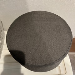 小さい椅子の画像