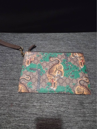 GUCCI クラッチバッグ
