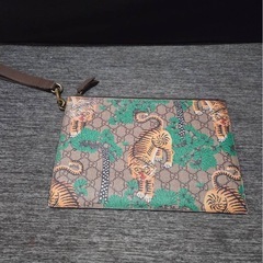 GUCCI クラッチバッグの画像
