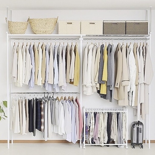 美品！壁面収納　大容量　ハンガーラック　ウォークインクローゼット　衣類収納