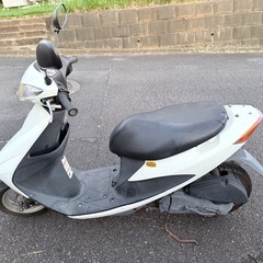 アドレス V50 ホワイト FI車 BT交換済 茨城発
の画像