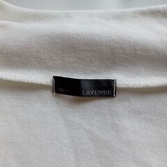 LAVENUE 白 ショールカラー カーディガン フリル袖 七分袖 サイズLLの画像