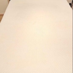 エマ・スリープ　マットレス　& ベッドフレームの画像