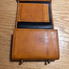 2つ折り財布の画像