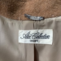 Akie Collection オンワード　コートの画像