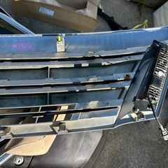 キャラバンNV350LED付きグリルの画像