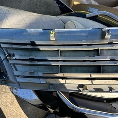 キャラバンNV350LED付きグリルの画像