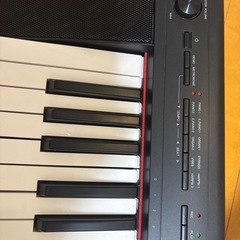 電子ピアノ YAMAHA NP-32の画像