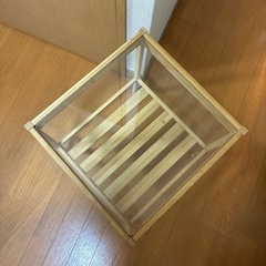 
サイドテーブルの画像