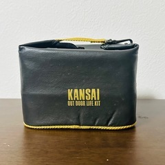 【新品】　kansaiの水筒とお弁当箱のセットの画像