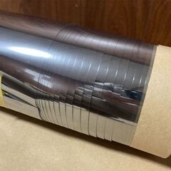 ガラス窓に貼る　熱反射フィルム　未使用で残り5mはあると思います。の画像