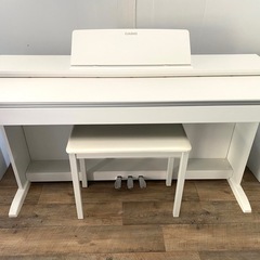 美品！人気のホワイト🎶　CASIO  AP270WEの画像