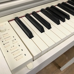 美品！人気のホワイト🎶　CASIO  AP270WEの画像