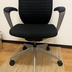 イトーキ Epios エピオス 高機能 デスクチェア キャスターチェア メッシュの画像