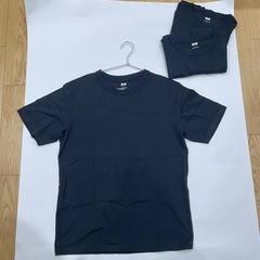 【3点セット/1回のみ着用】UNIQLO クルーネックTシャツ　メンズ　ブラック　Lの画像