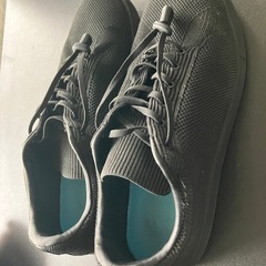 【美品】スニーカー28.0cm 黒 防水の画像