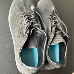 【美品】スニーカー28.0cm 黒 防水の画像