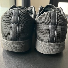 【美品】スニーカー28.0cm 黒 防水の画像