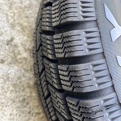 2024製　バリ山　使用少し　　155/65R13ス　スタッドレス ホイール付き(スズキ系)4本の画像
