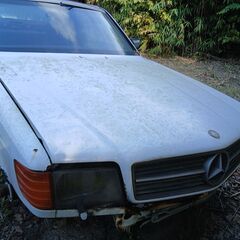 M.ベンツ126-560-SECクーペリサイクル各種部品販売-ボデー車体―外装―内装の画像