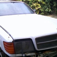 M.ベンツ126-560-SECクーペリサイクル各種部品販売-ボデー車体―外装―内装の画像