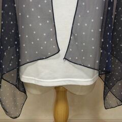 ストール　ネイビー×ドットの画像