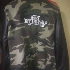 VANSジャンパーの画像
