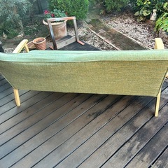 ３人掛けソファーの画像