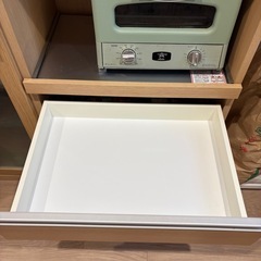 カップボード　食器棚　キッチンカウンターの画像