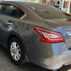 日産　ティアナ　の画像